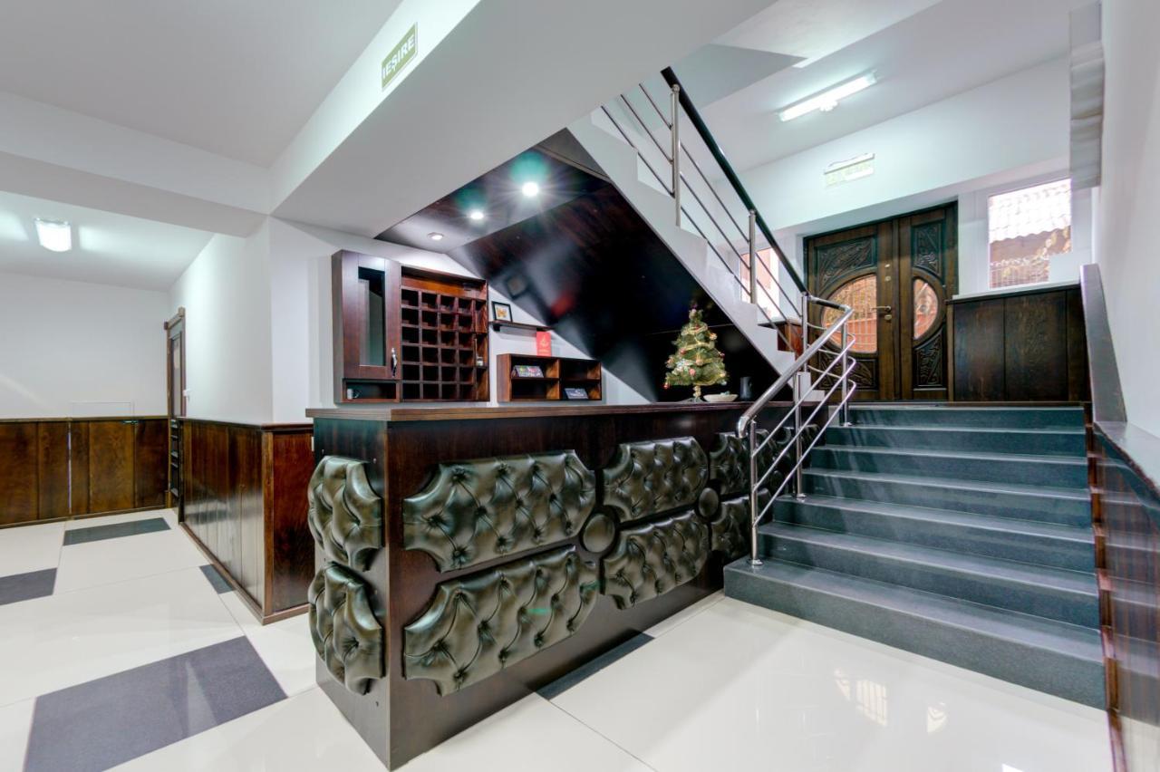 Catherine Hotel Chişinău Esterno foto