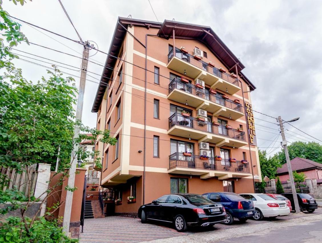 Catherine Hotel Chişinău Esterno foto